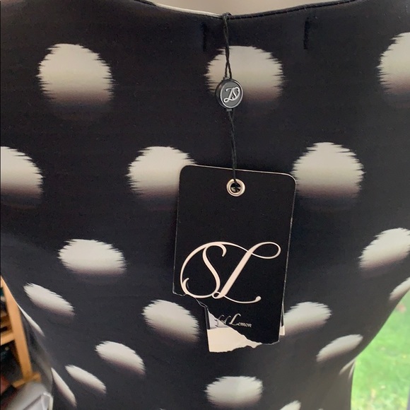 Smashed Lemon Dress - Picture 3 of 6